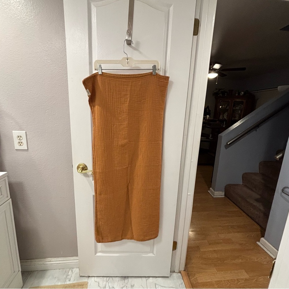 Oliver and Rain Baby Swaddle Gauze Brown - Picture 3 of 5